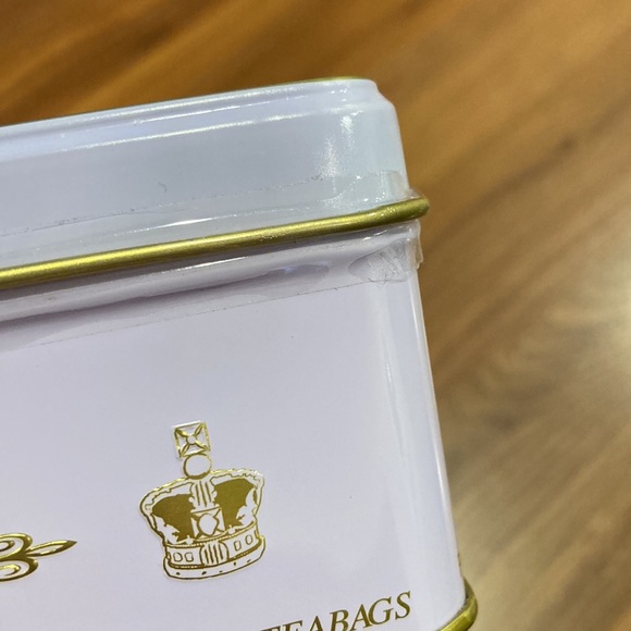 Queen Elizabeth II English Tea in commemorative tin.  NW seal - Picture 9 of 10